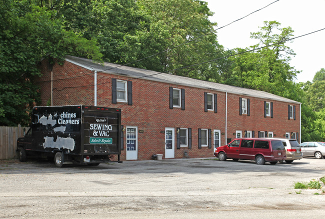 Grandin Apartment in Roanoke, VA - Building Photo - Building Photo