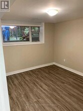 23 Charlemont Crescent in Toronto, ON - Building Photo - Building Photo