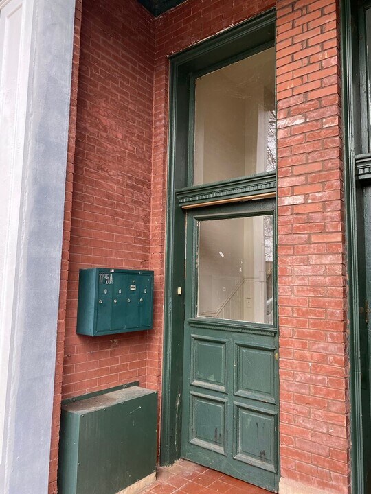 1135 Broad St in Augusta, GA - Building Photo