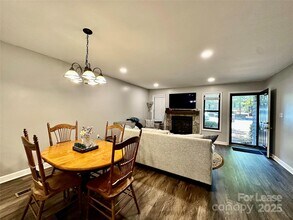 392 Tall Oaks Trail in Fort Mill, SC - Building Photo - Building Photo