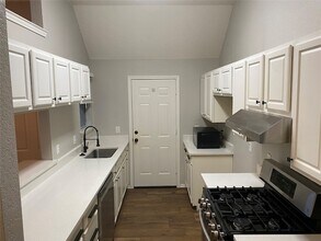 8109 Courageous Dr in Rowlett, TX - Building Photo - Building Photo