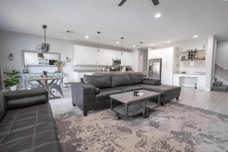 11985 Park Central in Royal Palm Beach, FL - Building Photo - Building Photo