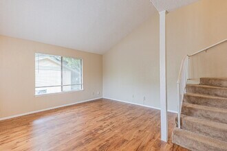 9524 Quail Village Ln in Austin, TX - Building Photo - Building Photo