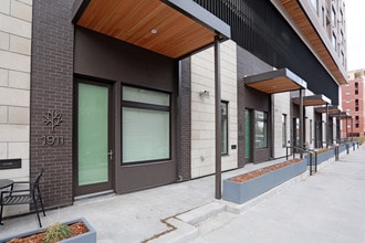 SOVA ON GRANT in Denver, CO - Foto de edificio - Building Photo