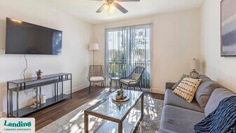 7373 Valley View Ln in Dallas, TX - Building Photo