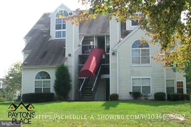 property at 1001 Fallcrest Ct