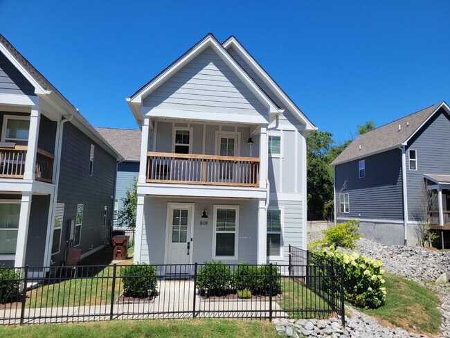 808 Briar Cir in Nashville, TN - Building Photo - Building Photo