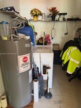 19920 SW 118th Pl in Miami, FL - Building Photo - Building Photo