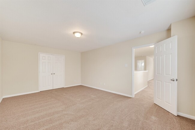 24603 Colonial Elm Dr