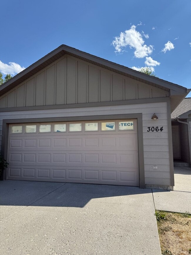 property at 3064 Oliver St