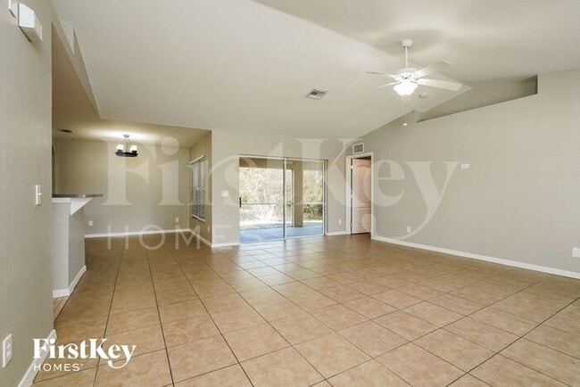 1029 Butler St E in Lehigh Acres, FL - Building Photo - Building Photo