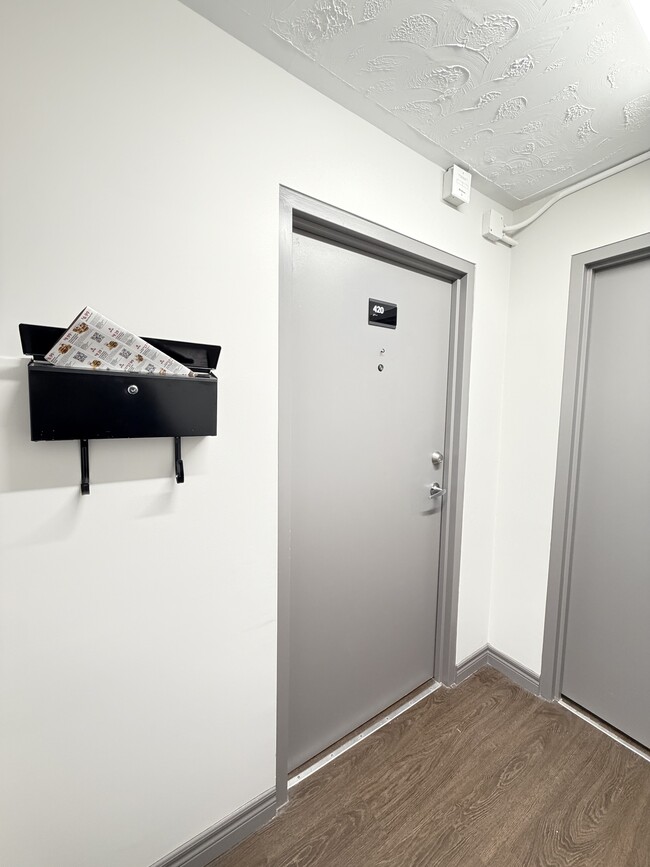 property at 20 Bradmon Dr