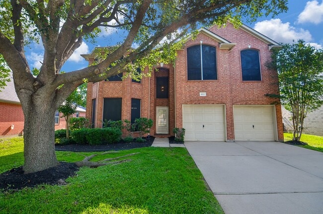 property at 4922 Beechknoll Ln