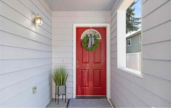 3615 Auburn Way S in Auburn, WA - Building Photo - Building Photo