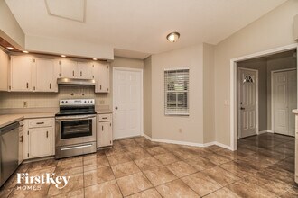 1811 E Cooper Dr in Deltona, FL - Building Photo - Building Photo