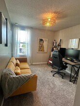 5689 Mentmore Dr in West Palm Beach, FL - Building Photo - Building Photo