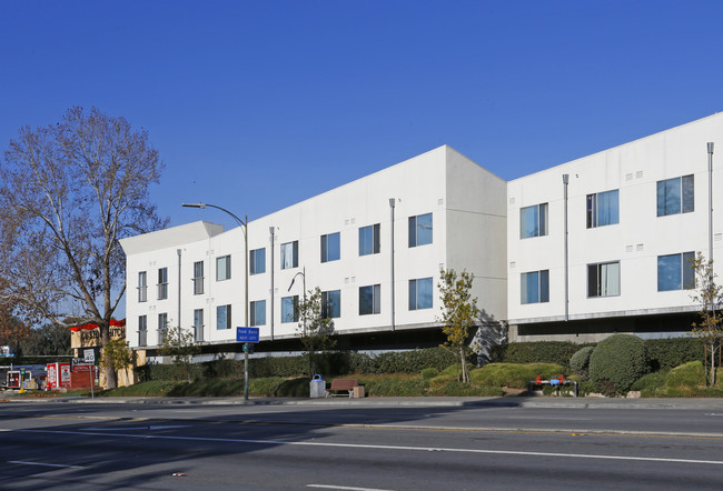 Curtner Studios in San Jose, CA - Foto de edificio - Building Photo