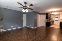 11905 Algonquin Dr photo'