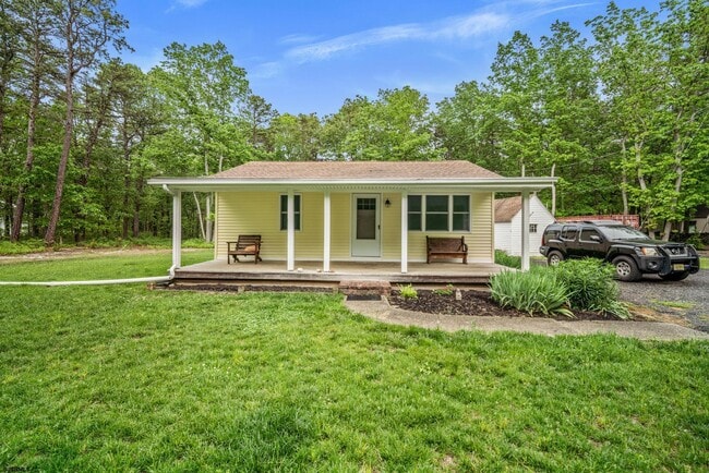 property at 623 W Shiller St
