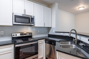 Wesley St. James Apartments at Sandy Springs in Atlanta, GA - Building Photo