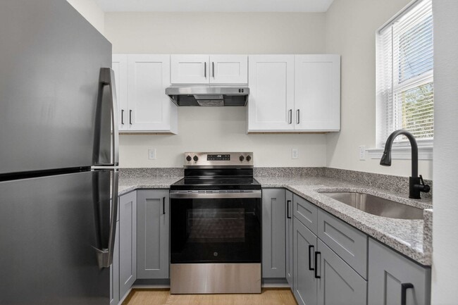 property at 2001-2003 Scotty Ct