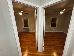 217 Hollywood Dr in Hamilton Township, NJ - Building Photo - Building Photo