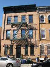 588 Wilson Ave in Brooklyn, NY - Building Photo - Building Photo