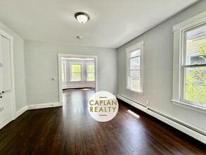 48 Pardee Pl, Unit 1 in New Haven, CT - Building Photo - Building Photo
