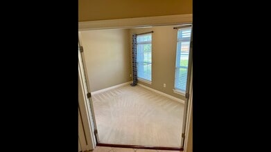 9403 Aston Villa in Ellicott City, MD - Building Photo - Building Photo