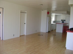 29500 Heathercliff Rd, Unit E305 in Malibu, CA - Building Photo - Building Photo