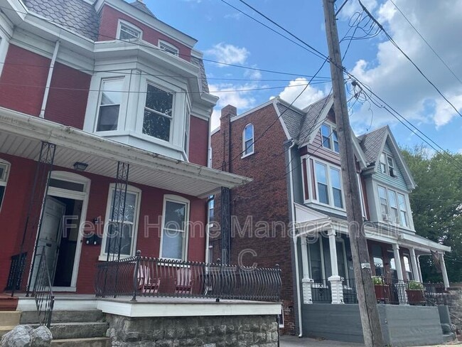 property at 129 N 2nd St