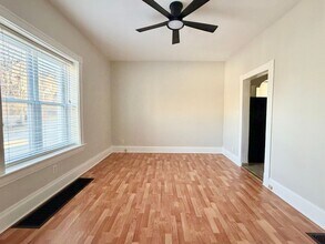 1719 William Howard Taft Rd in Cincinnati, OH - Foto de edificio - Building Photo