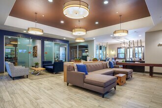 Alexander Crossing in Napa, CA - Foto de edificio - Interior Photo