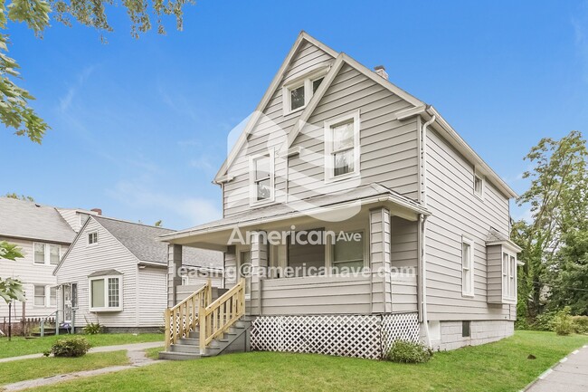 property at 15412 Ridpath Ave