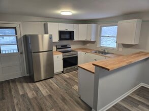 158 Witmer Road, Unit Main in Lancaster, PA - Building Photo - Building Photo