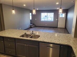 3810 Baldwin Ave in Lincoln, NE - Building Photo - Building Photo