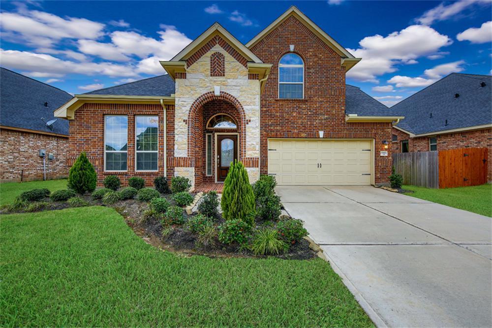 19402 Cannon Hills Ln in Richmond, TX - Foto de edificio