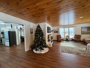 78 Stoney Fields Rd in Manchester, VT - Building Photo - Building Photo