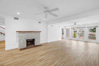 2605 Pass a Grille Way in St Pete Beach, FL - Building Photo - Building Photo