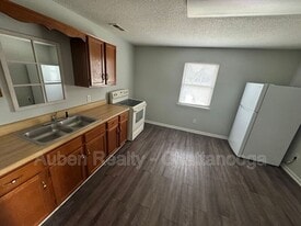 6741 Ringgold Rd in Chattanooga, TN - Building Photo