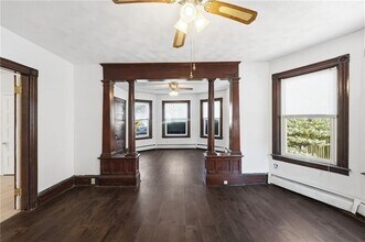 93 Oakland Ave in Pawtucket, RI - Building Photo - Building Photo