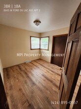 8665 W Fond du Lac Ave in Milwaukee, WI - Building Photo - Building Photo