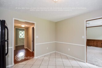 1759 Killian Hill Rd SW in Lilburn, GA - Building Photo - Building Photo