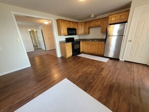 984 W Main St in New Holland, PA - Building Photo - Building Photo