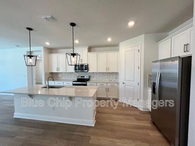 1117 British Cir in Daytona Beach, FL - Building Photo - Building Photo