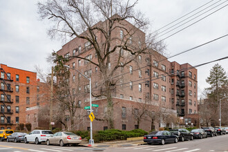 Windsor Terrace at Jamaica Estates Owners, In in Jamaica, NY - Building Photo - Building Photo