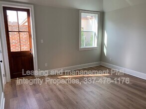 104 Shirekeep Ln in Lafayette, LA - Building Photo - Building Photo