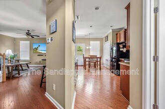 2606 Spivey Ct in North Charleston, SC - Foto de edificio - Building Photo
