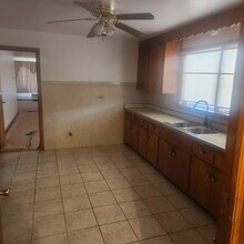 6656 S Fairfield Ave, Unit Unit 1 in Chicago, IL - Foto de edificio - Building Photo