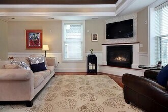 770 E 4th St, Unit 3 in Boston, MA - Building Photo - Building Photo